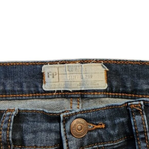 Free People High-Rise Ripped Knee Skinny Jeans - Picture 8 of 10